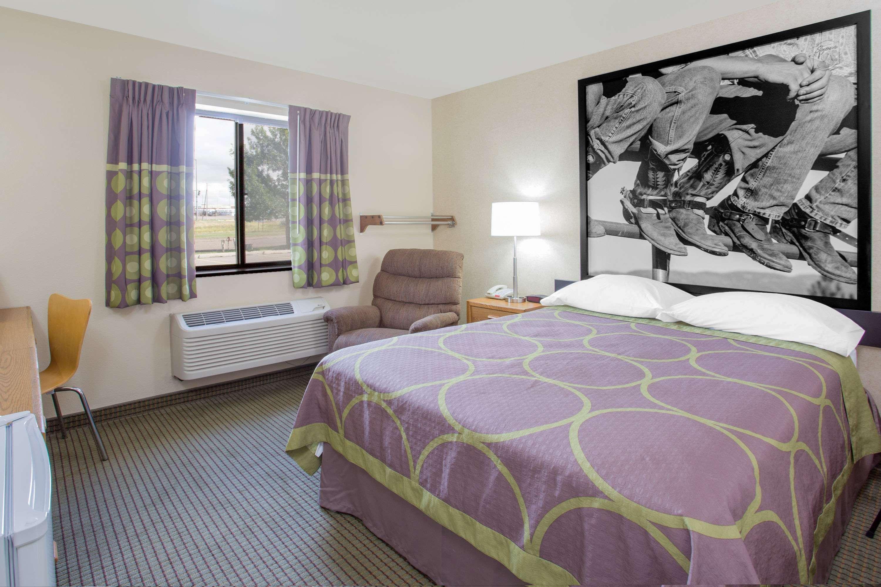 Hotel Super 8 By Wyndham 2*
